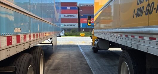 SASO 2913 & GSO Conspicuity Marking Standards for Commercial Trailers in Saudi Arabia and the UAE